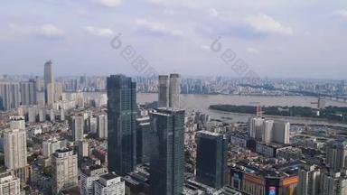 4K城市交通_武汉城市高楼建筑